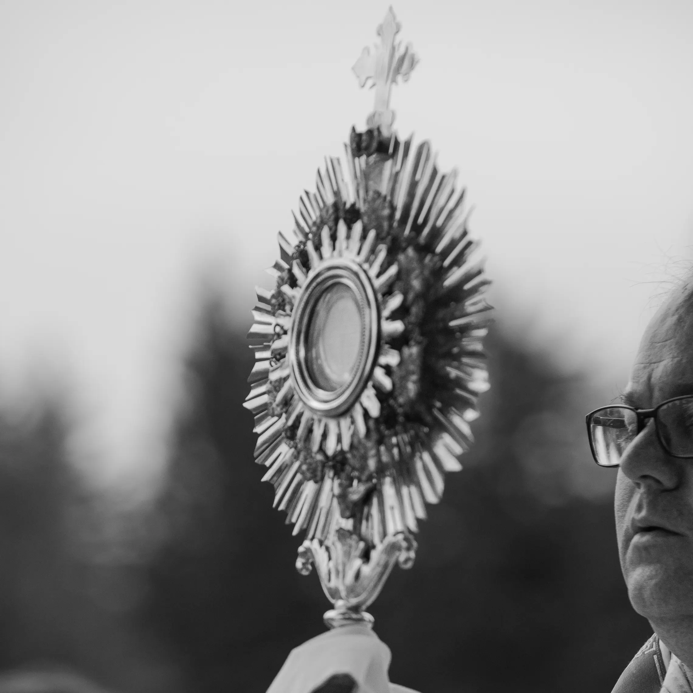 Procession 2