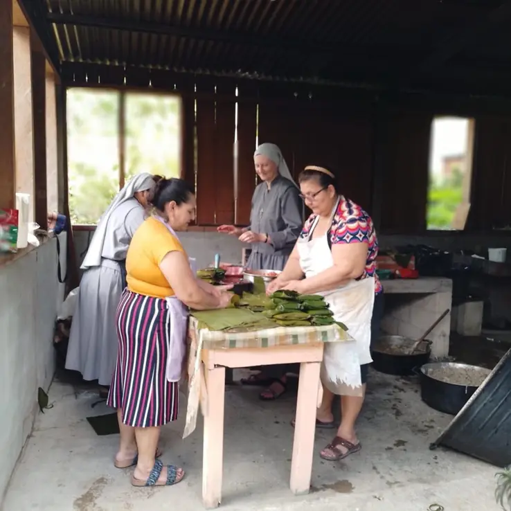 Jbdt25681 Regional Sister Servant